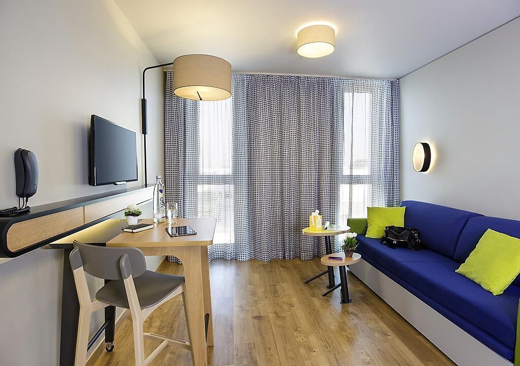 Photo of Bedroom in Petit-Colombes