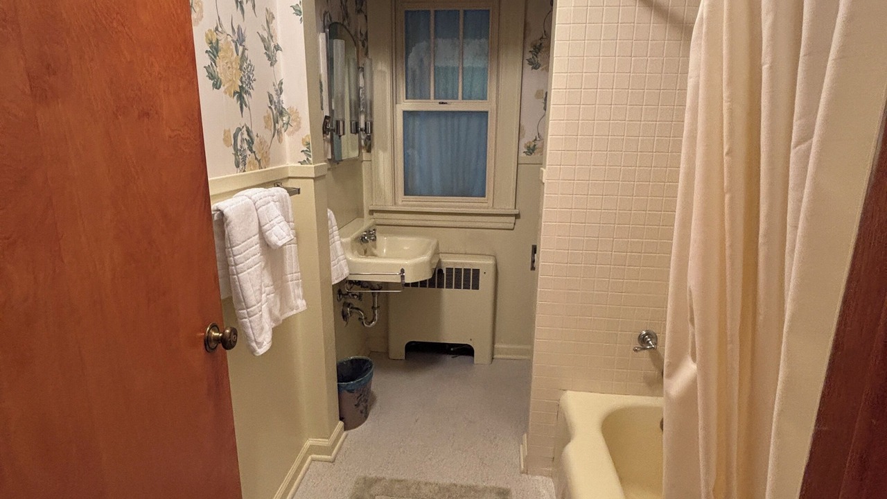 Photo of Bathroom in Seneca Rocks