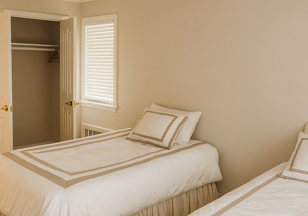 Photo of Bedroom in Monsey