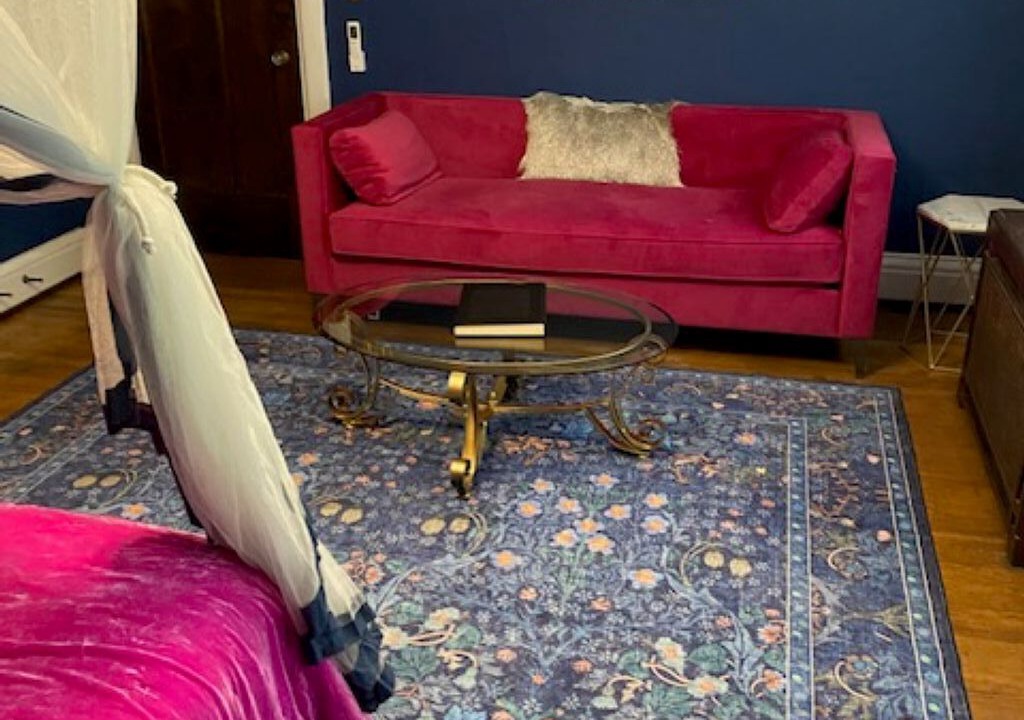 Photo of Livingroom in Youngstown