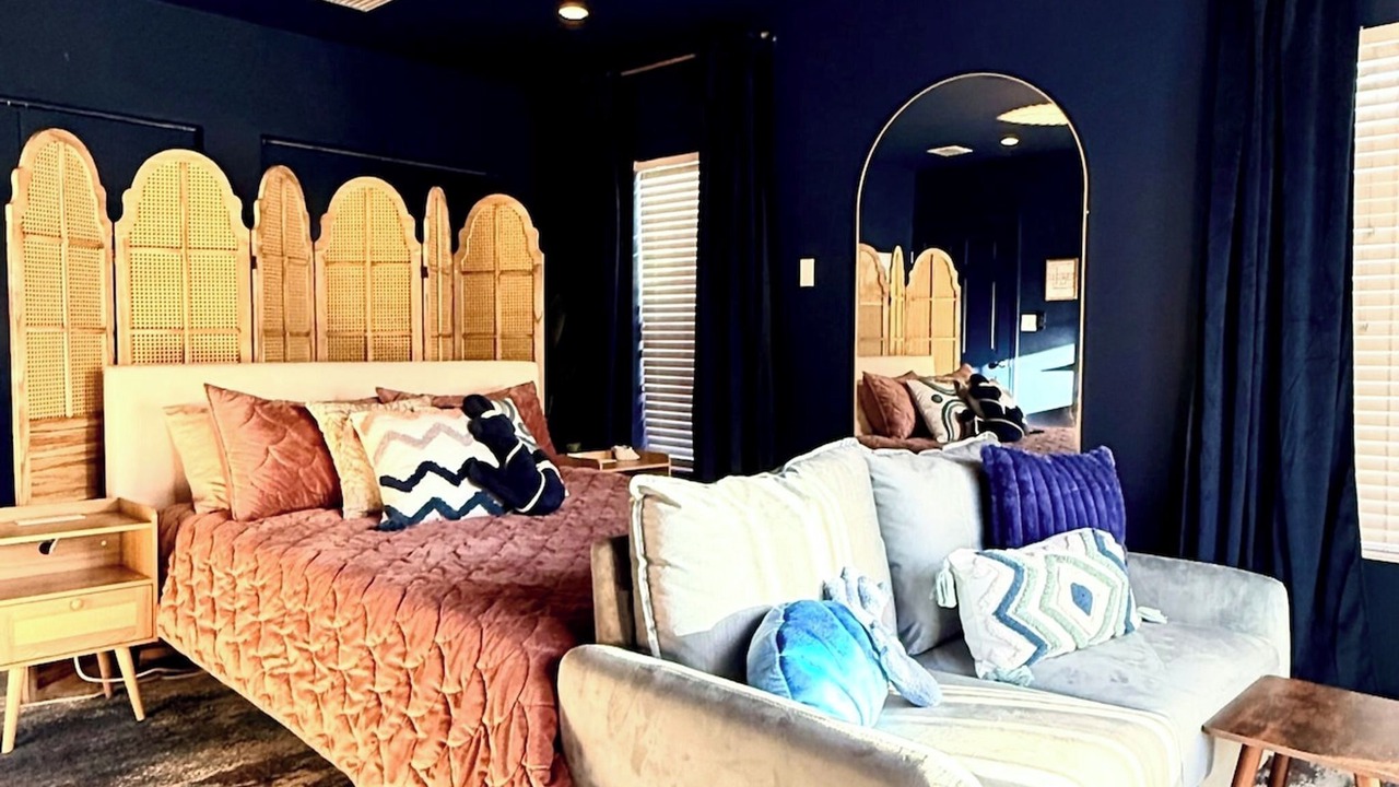 Photo of Bedroom in South Middle River