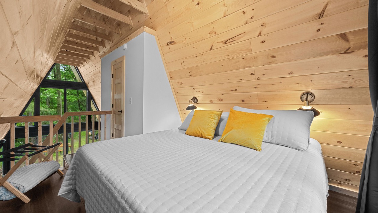 Photo of Bedroom in Town of Torrey