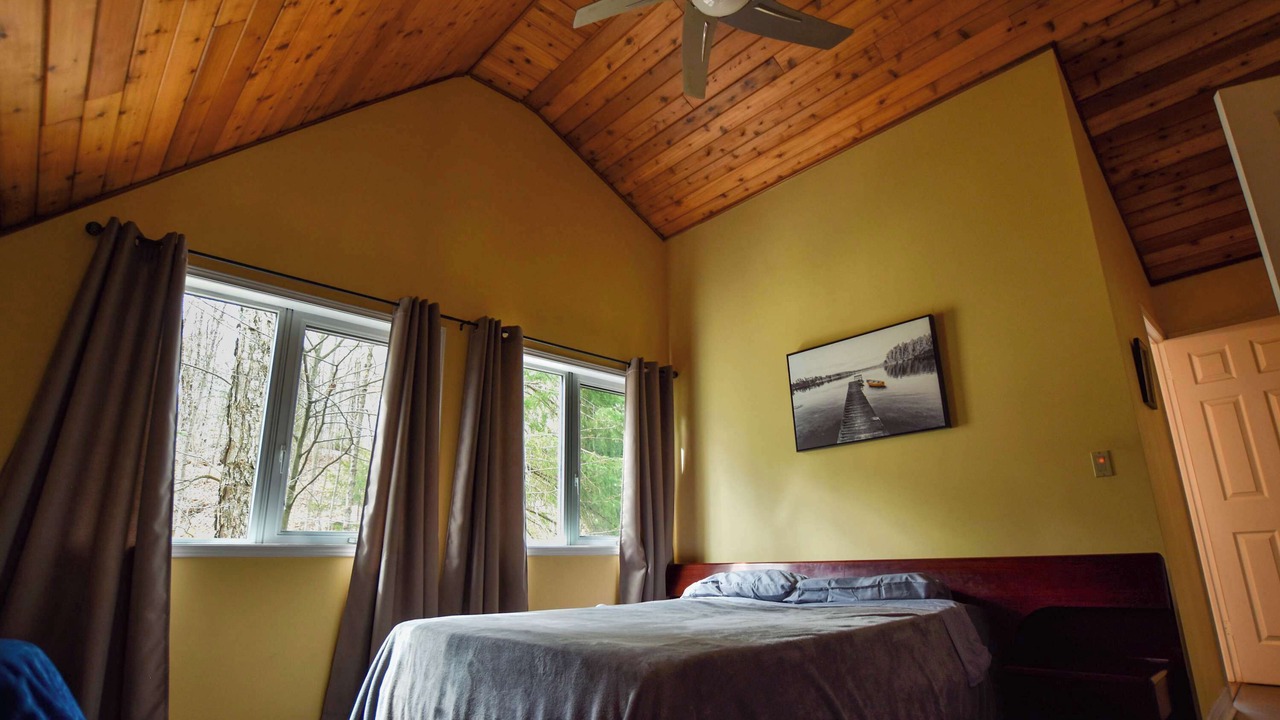 Photo of Bedroom in Rosseau