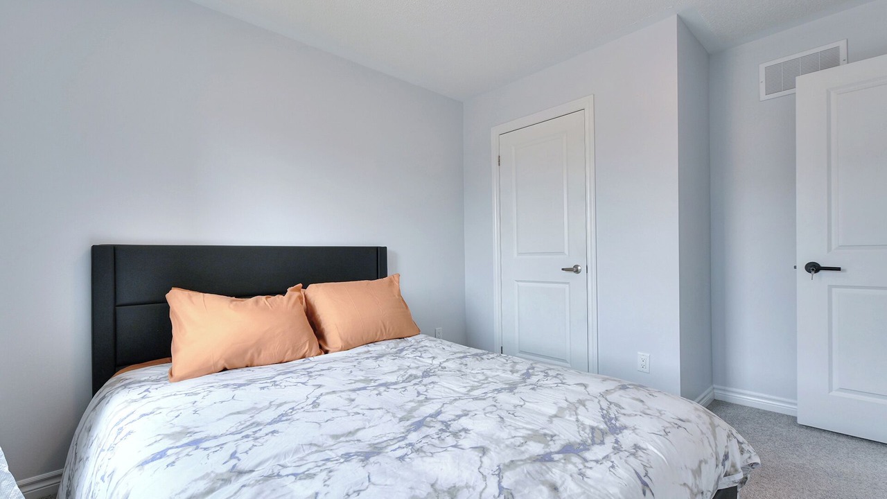 Photo of Bedroom in Pickering