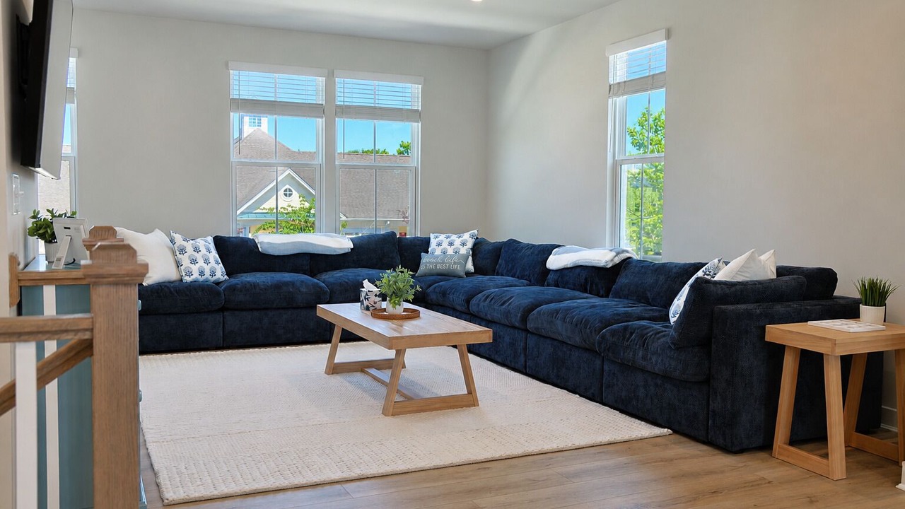 Photo of Livingroom in Bayside