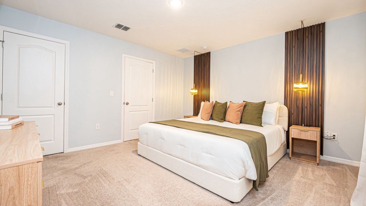 Photo of Bedroom in Eagle Pointe South