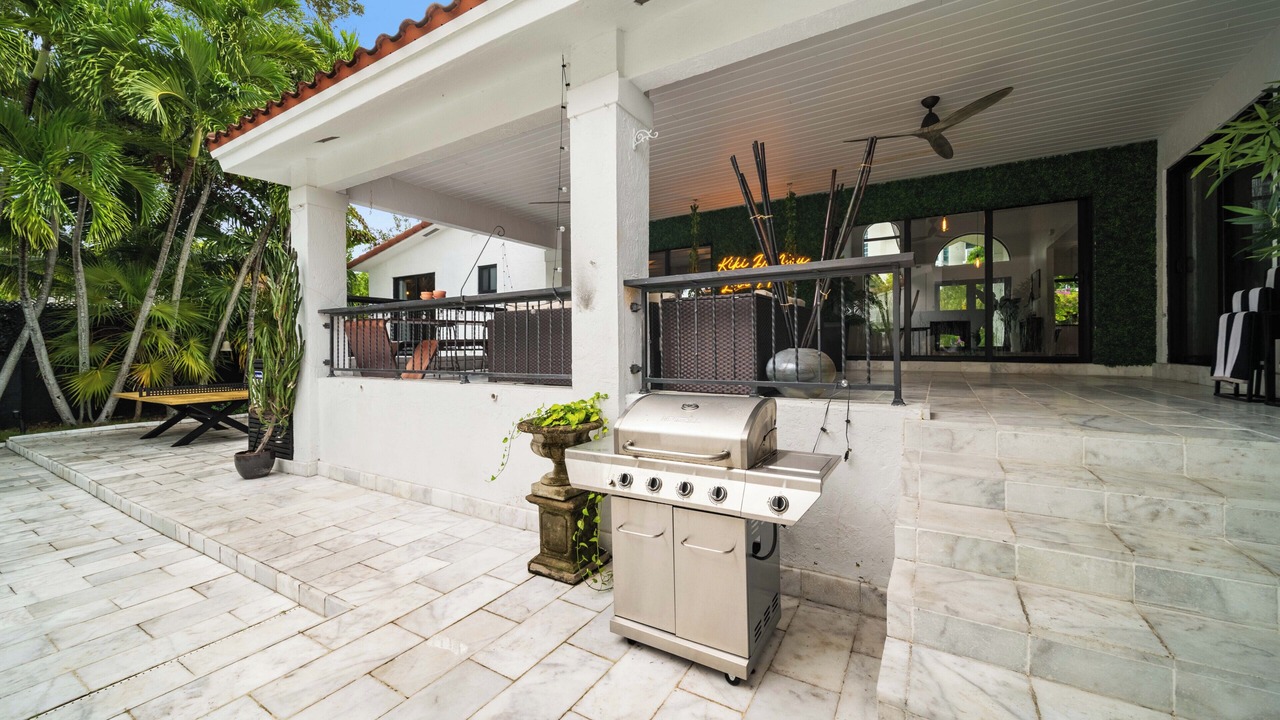 Photo of Patio Balcony in East Little Havana