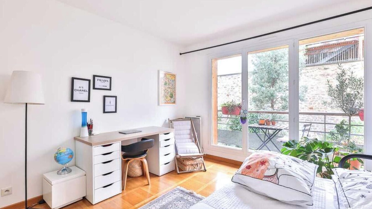 Photo of Bedroom in 19th Arrondissement