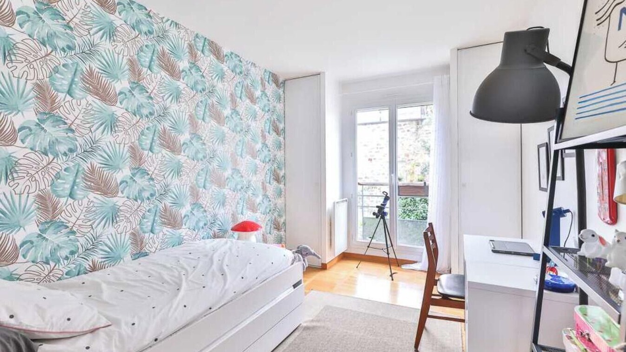 Photo of Bedroom in 19th Arrondissement