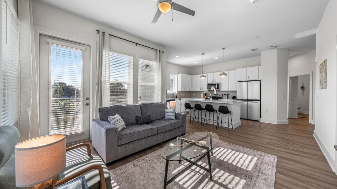 Photo of Livingroom in Tampa