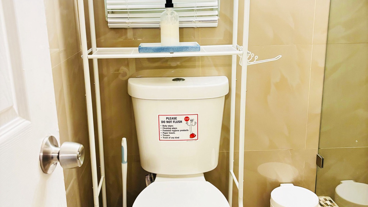 Photo of Bathroom in Parker Ridge