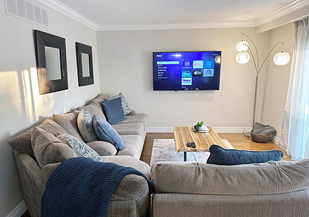 Photo of Livingroom in Barrie