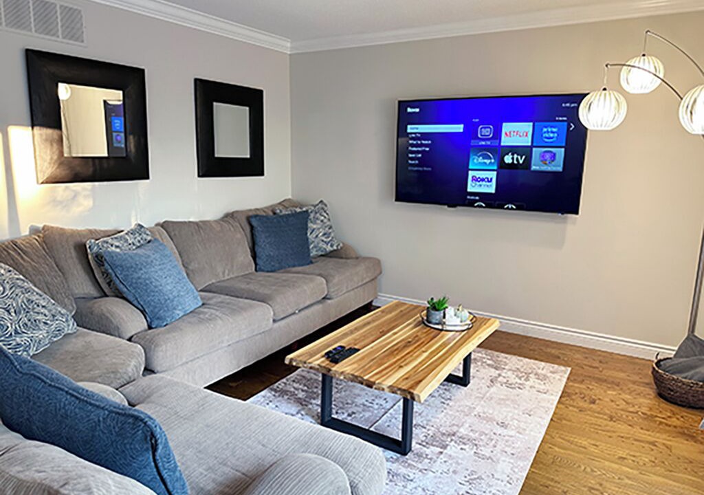 Photo of Livingroom in Barrie