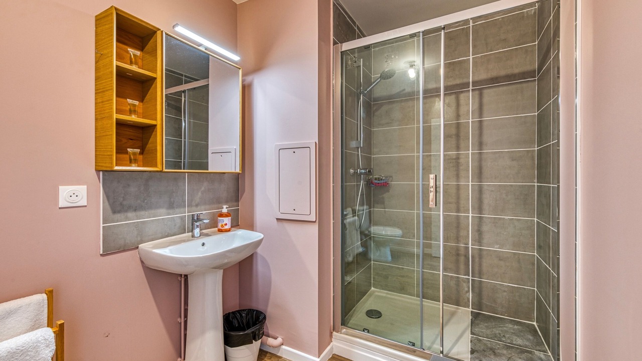Photo of Bathroom in Bondy