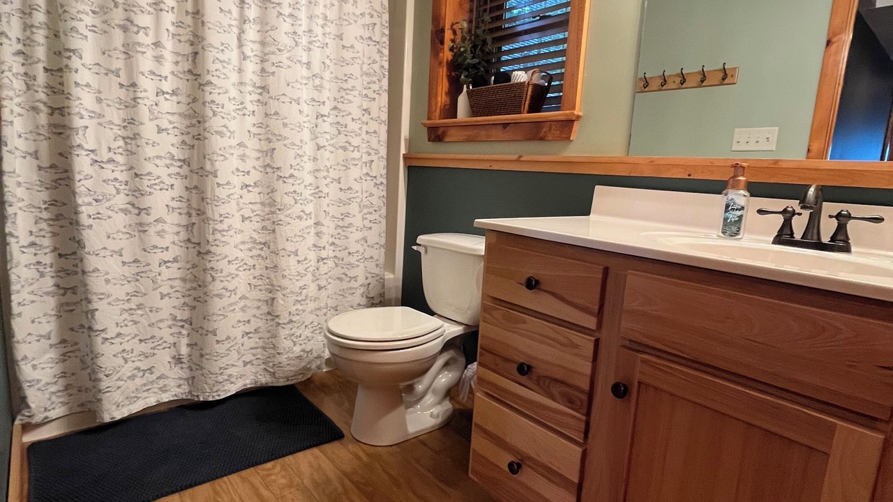 Photo of Bathroom in Drums
