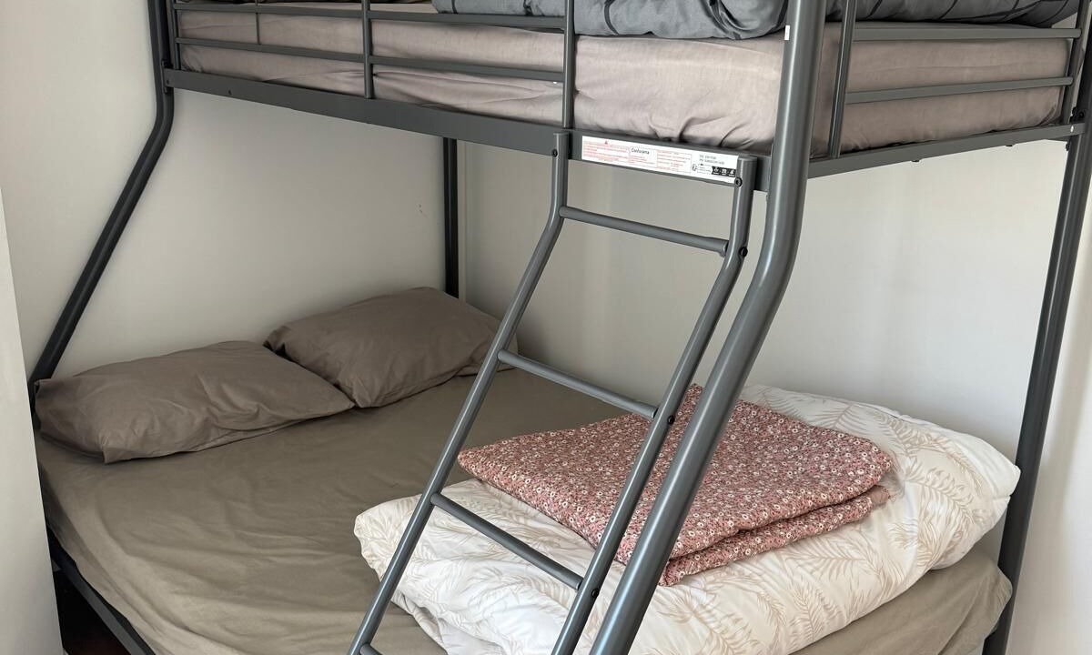 Photo of Bedroom in L'Economie