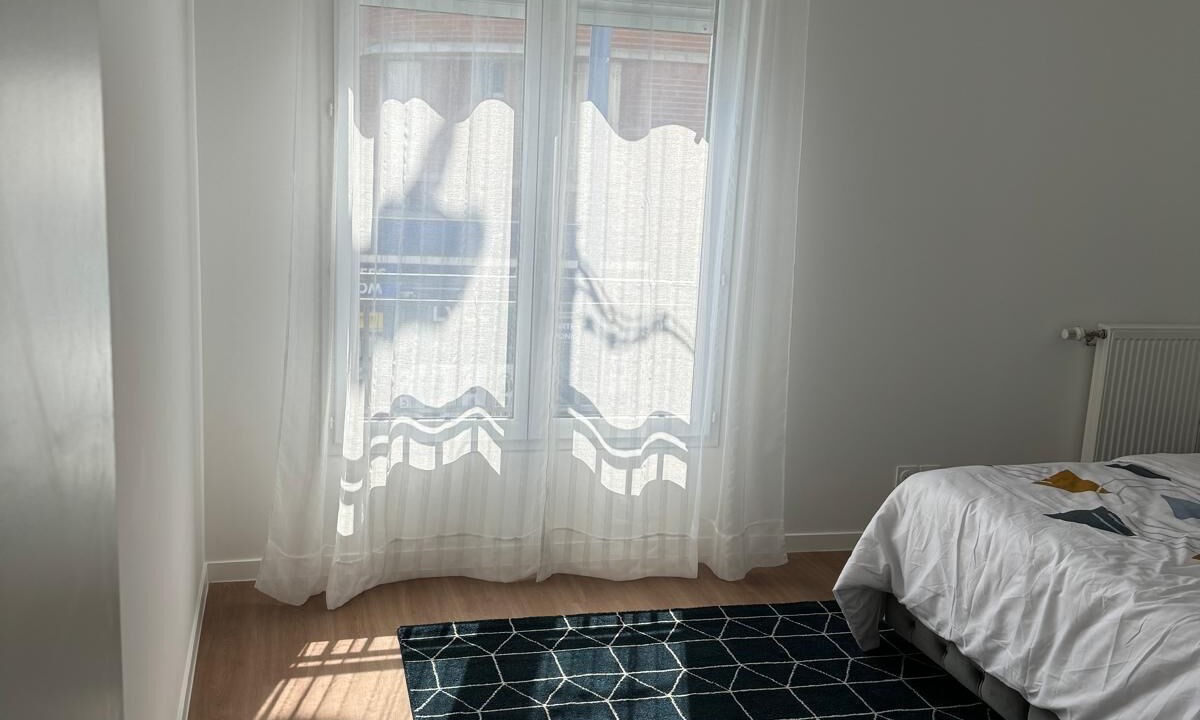 Photo of Bedroom in L'Economie