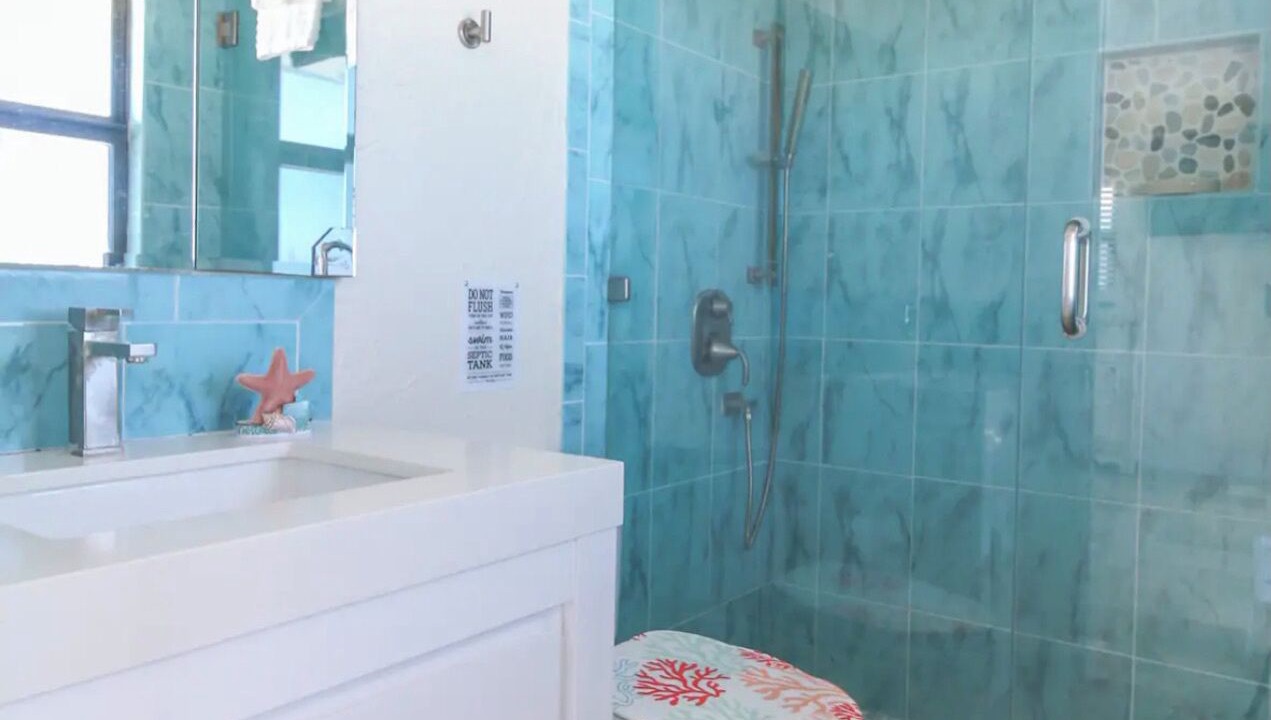 Photo of Bathroom in Floridana Beach