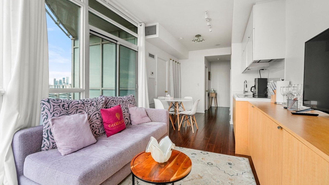 Photo of Livingroom in CityPlace