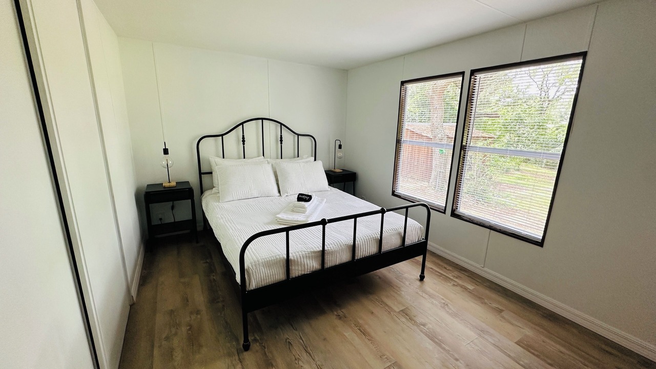 Photo of Bedroom in Silver Springs