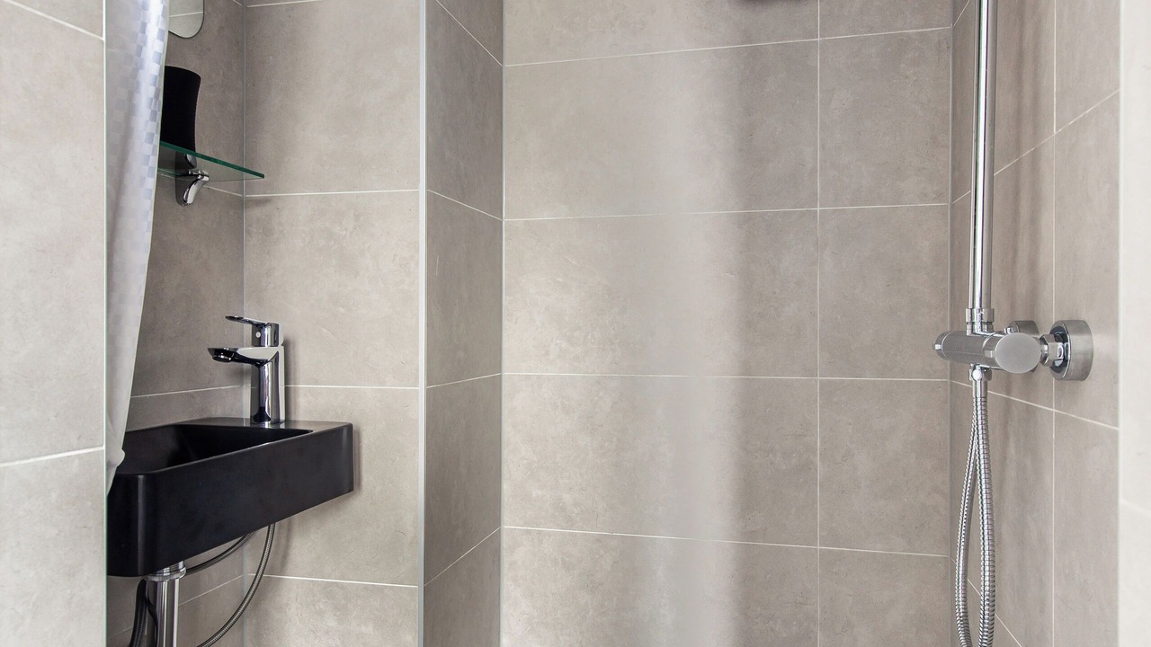 Photo of Bathroom in Noisy-le-Grand
