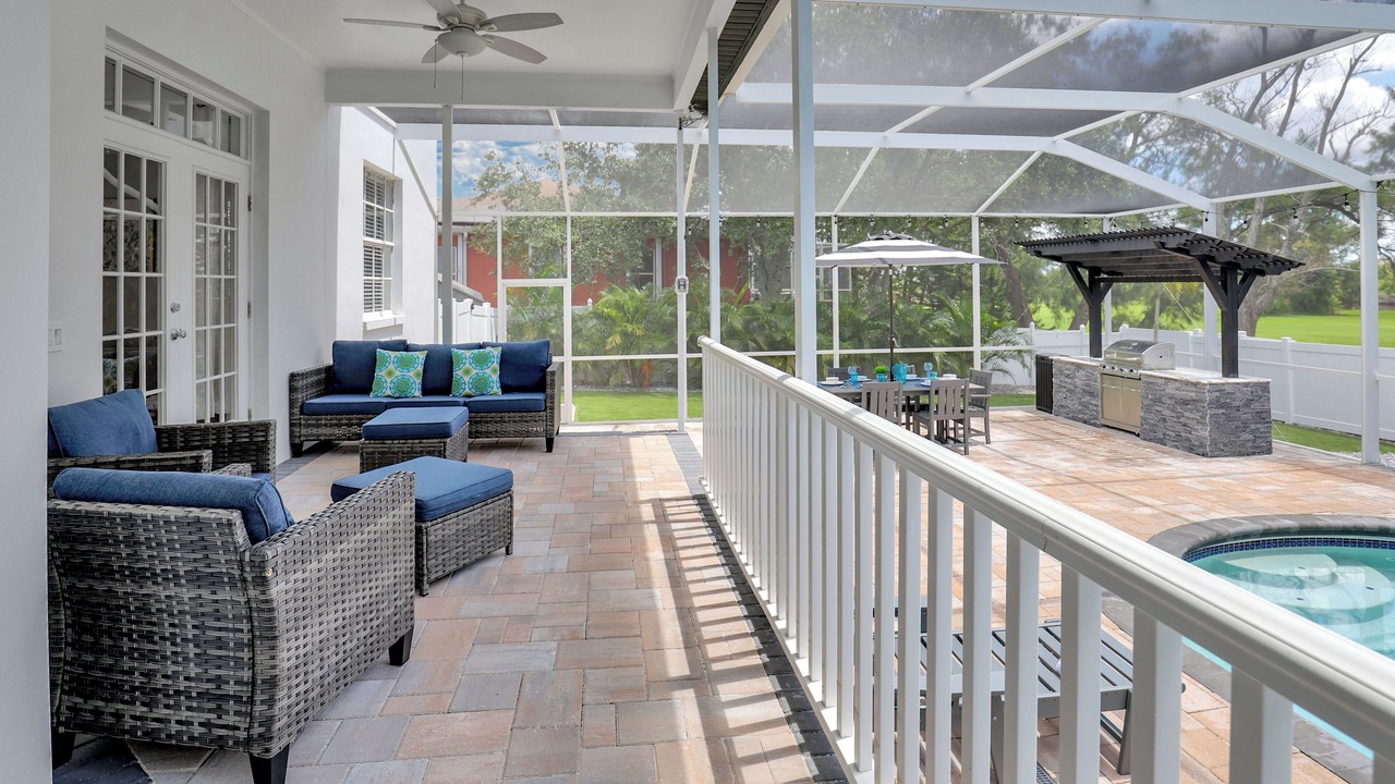 Photo of Patio Balcony in Apollo Beach