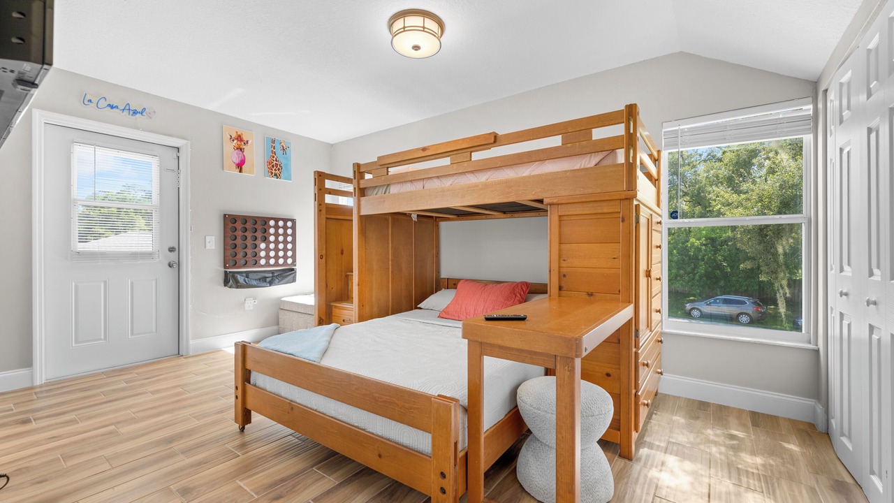 Photo of Bedroom in Interchange Square