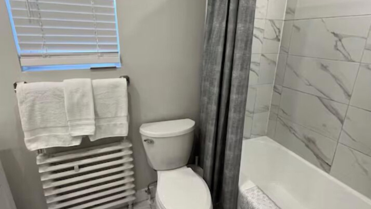 Photo of Bathroom in Port Credit