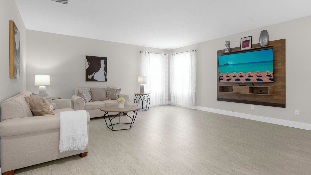 Photo of Livingroom in Legacy Park