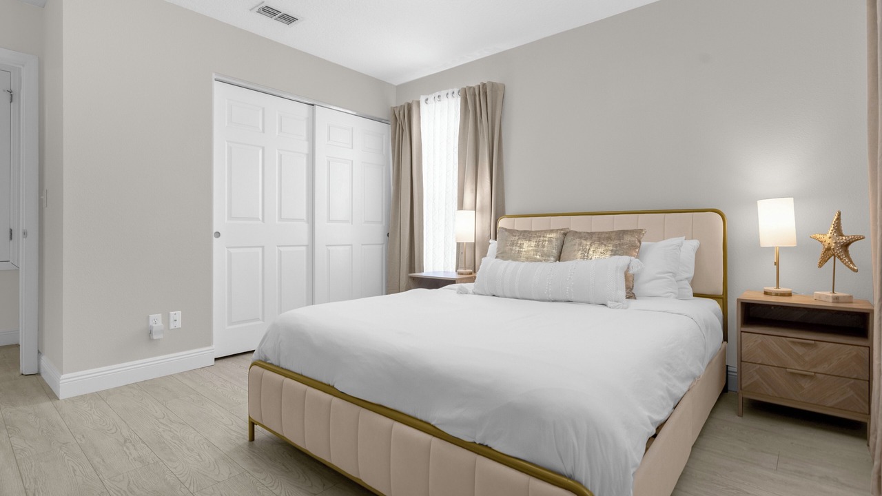 Photo of Bedroom in Legacy Park