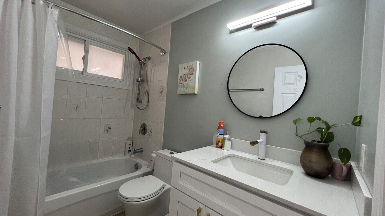 Photo of Bathroom in Bridlewood
