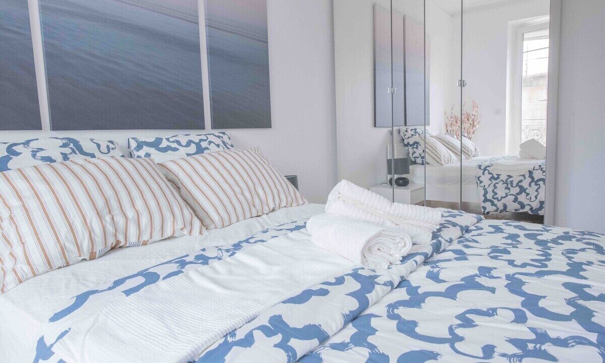 Photo of Bedroom in 12th Arrondissement