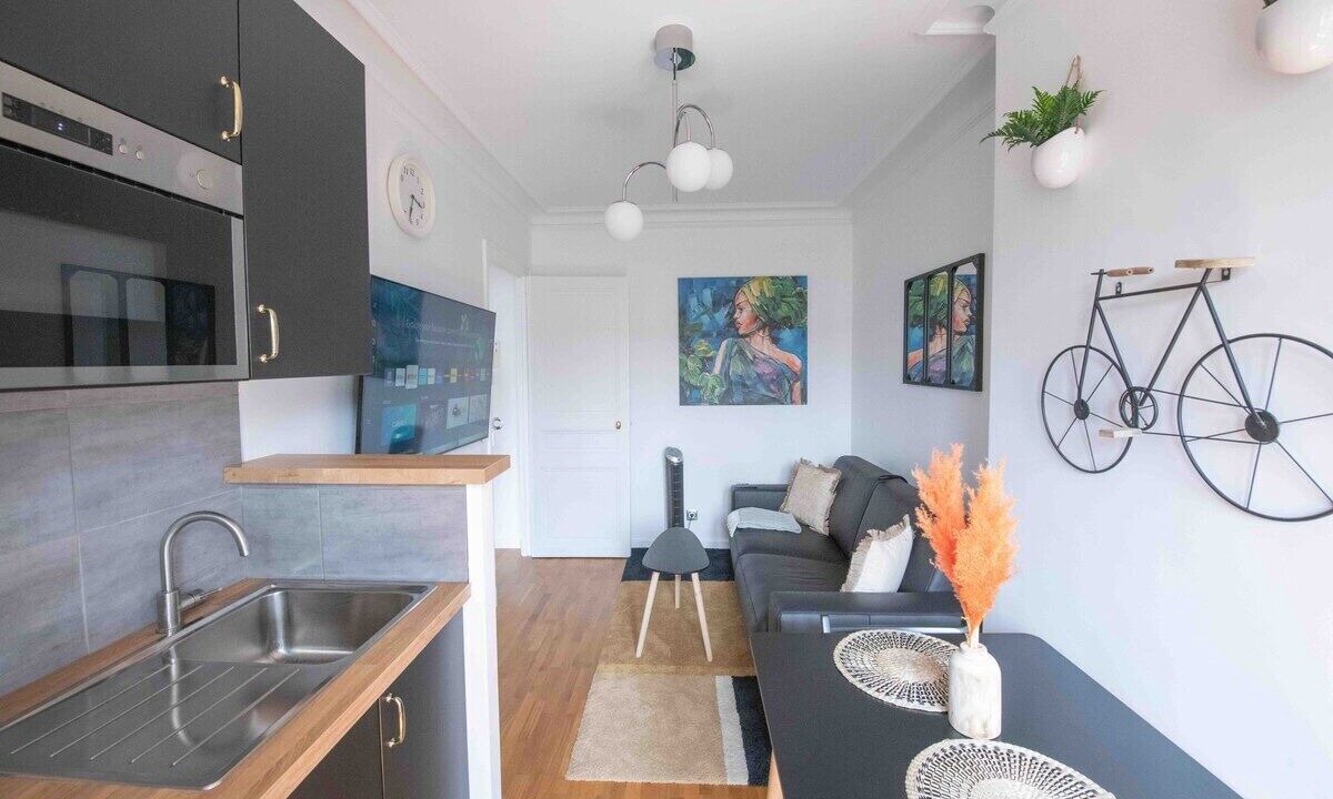 Photo of Livingroom in 12th Arrondissement