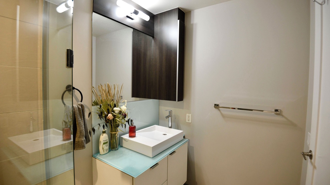 Photo of Bathroom in Wellington Place