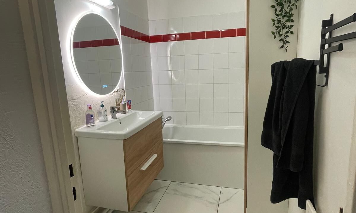 Photo of Bathroom in Villemomble