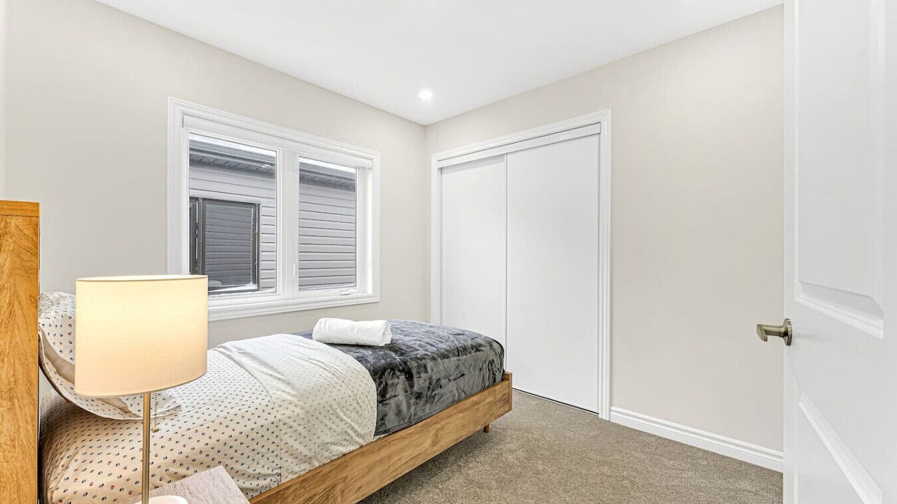 Photo of Bedroom in Thorold