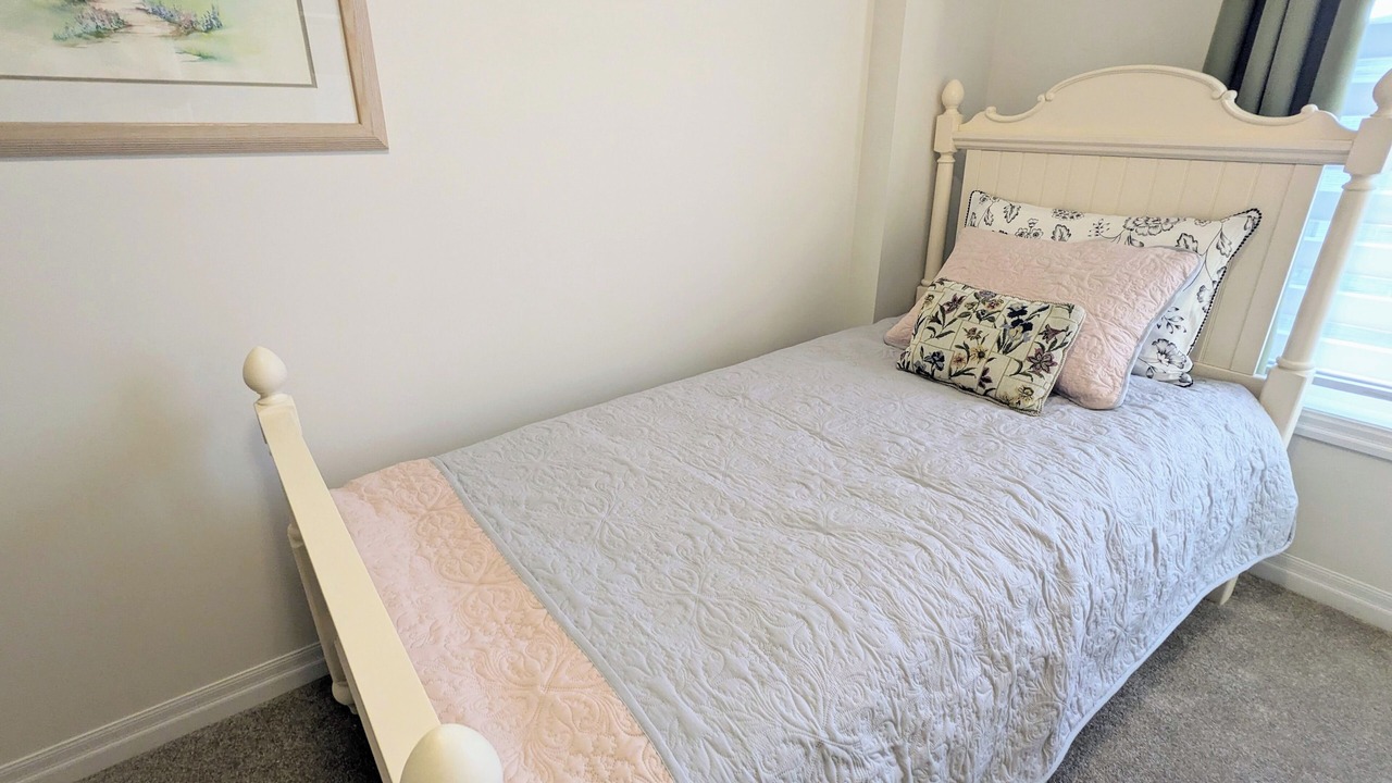 Photo of Bedroom in Newmarket