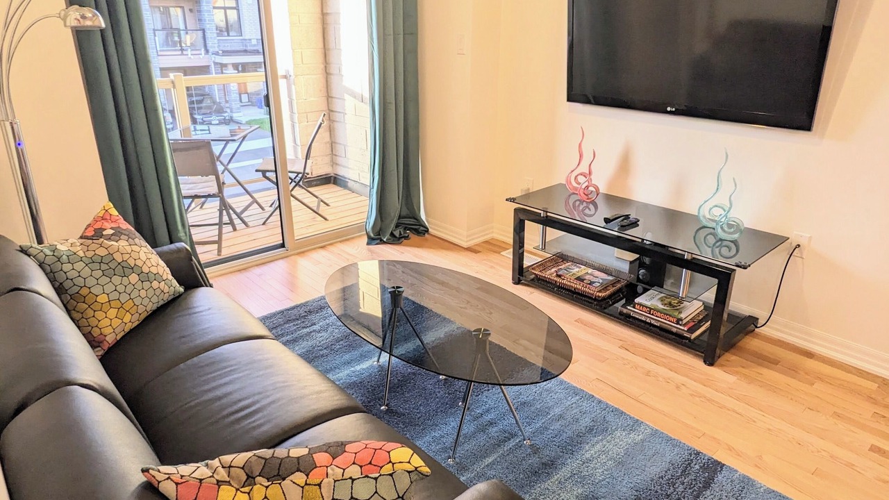 Photo of Livingroom in Newmarket