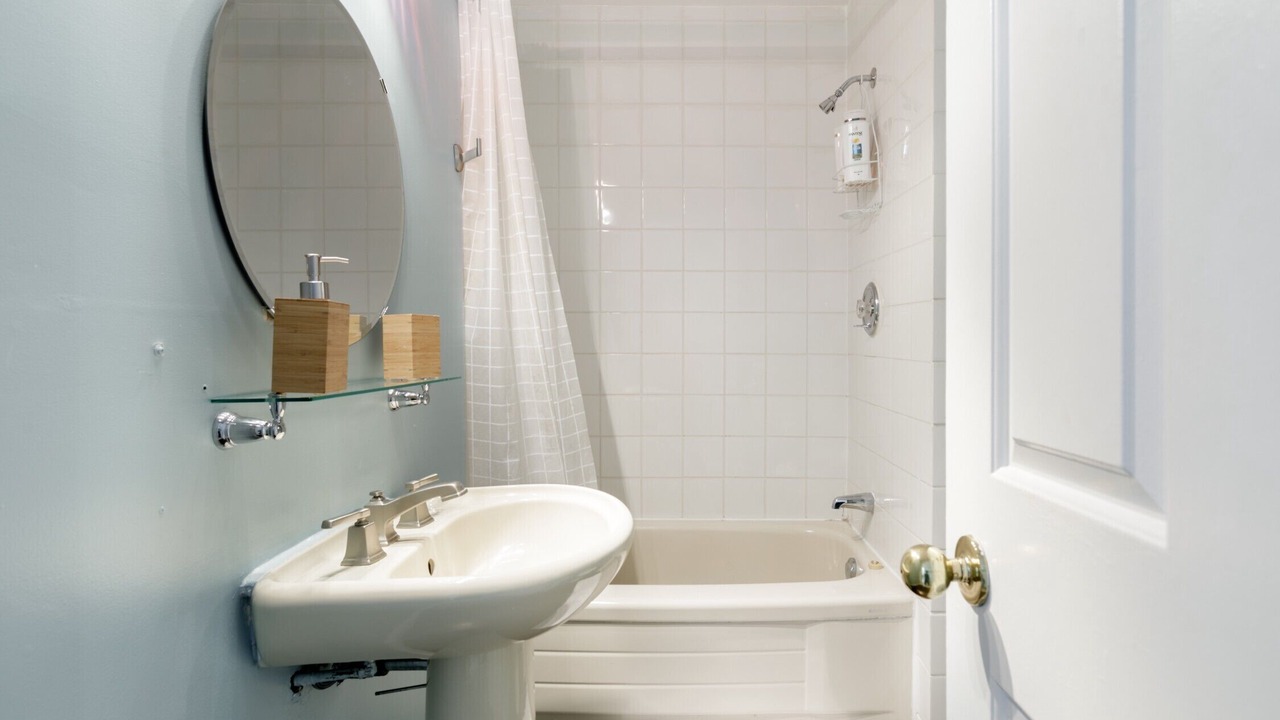 Photo of Bathroom in Downtown Toronto
