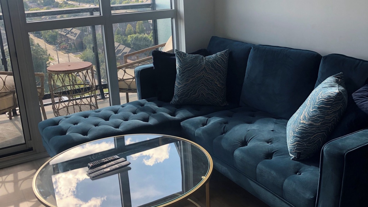 Photo of Livingroom in Humber Bay