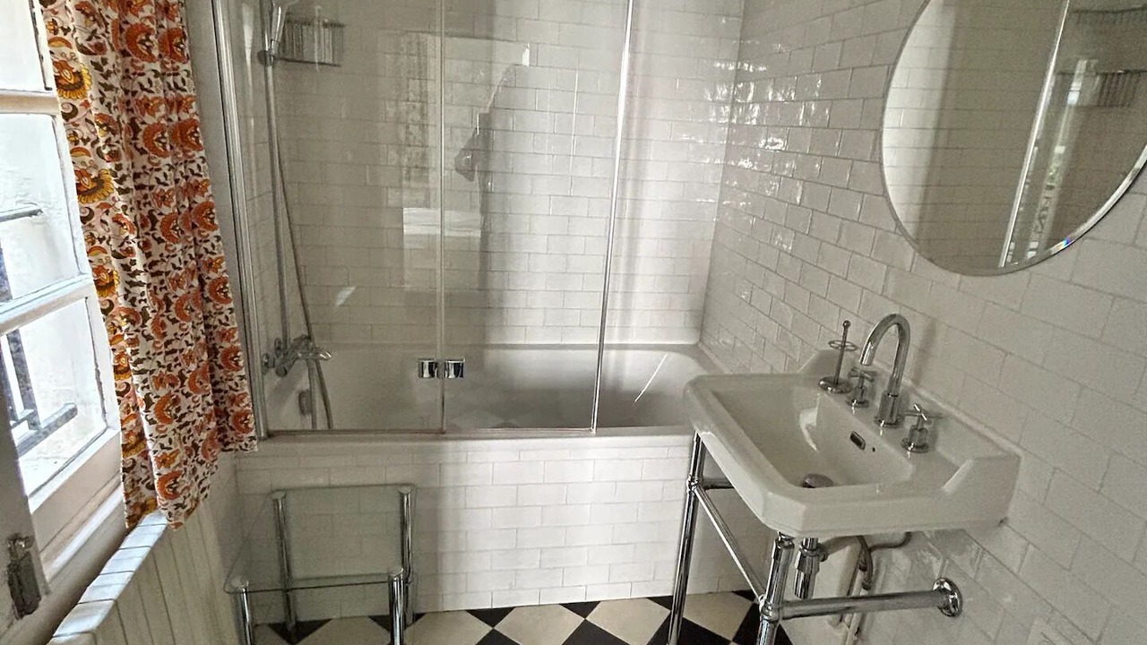 Photo of Bathroom in Saint-Germain-des-Pres