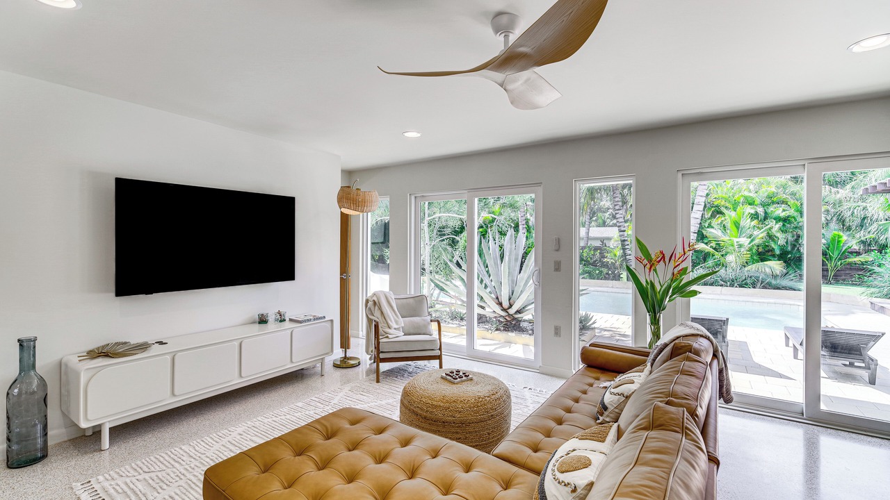 Photo of Livingroom in Melbourne Beach