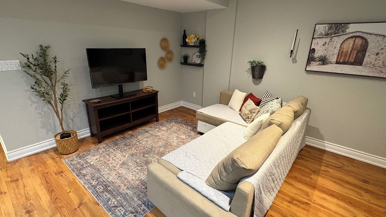 Photo of Livingroom in Brampton