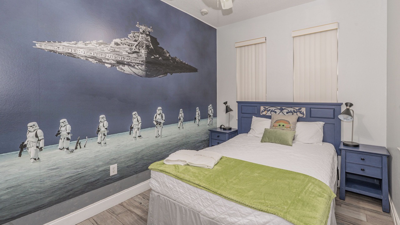 Photo of Bedroom in Crestwynd Bay
