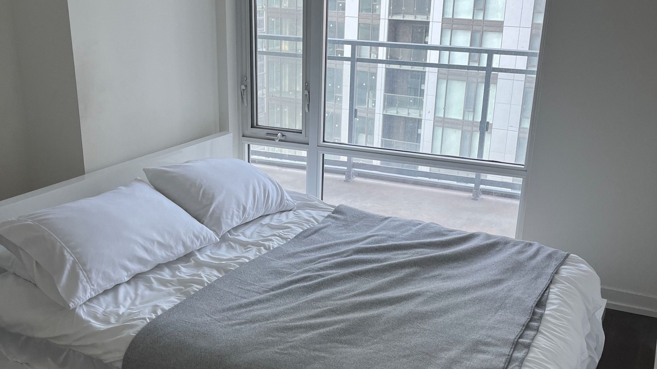 Photo of Bedroom in Fashion District