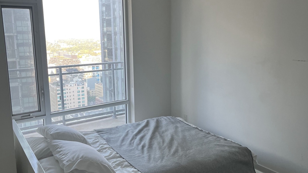 Photo of Bedroom in Fashion District