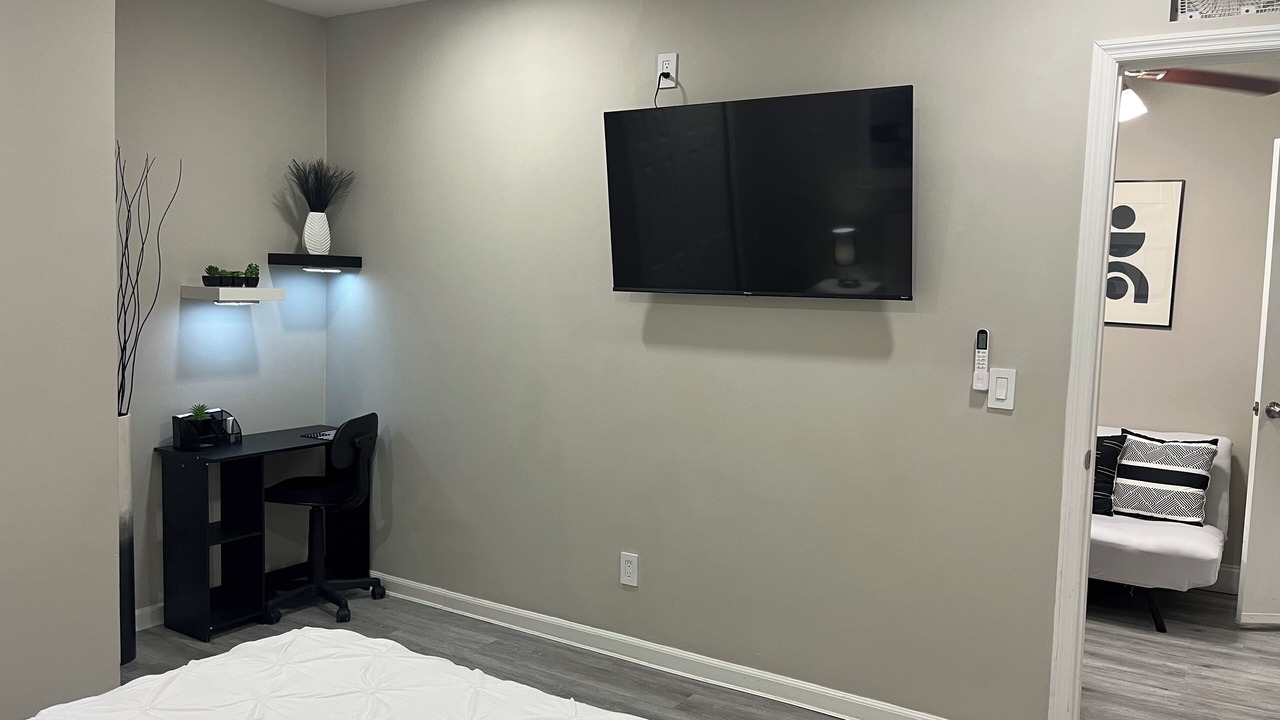 Photo of Bedroom in Buena Ventura Lakes