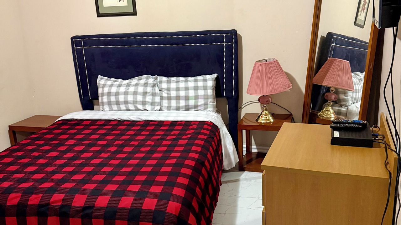Photo of Bedroom in Gravenhurst