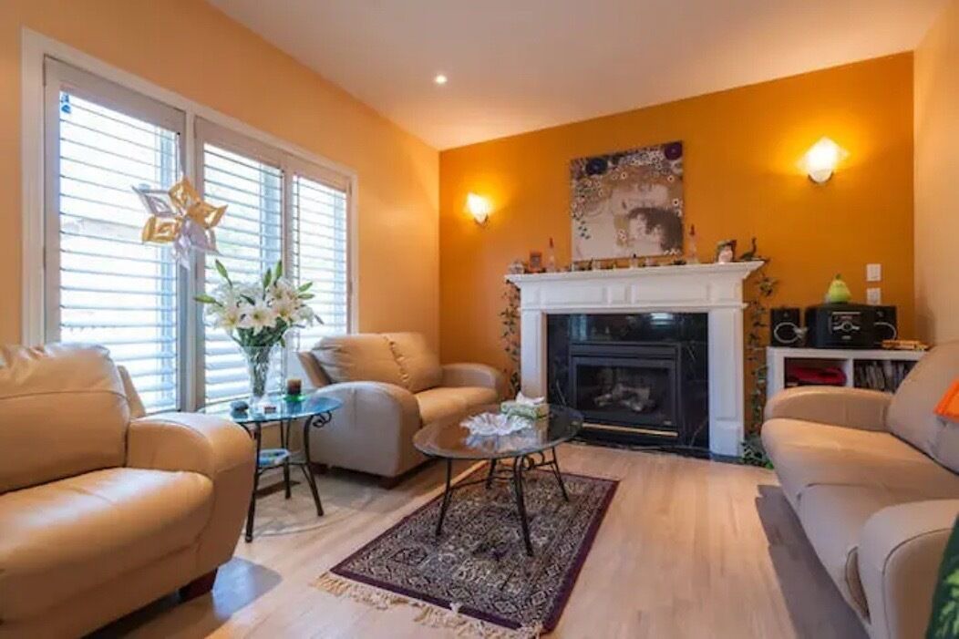 Photo of Livingroom in Markham