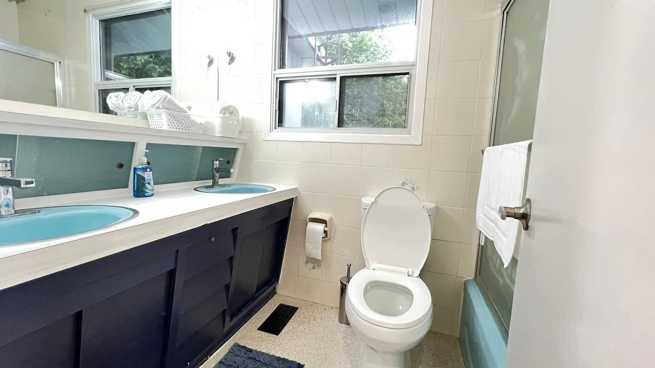 Photo of Bathroom in Caledon